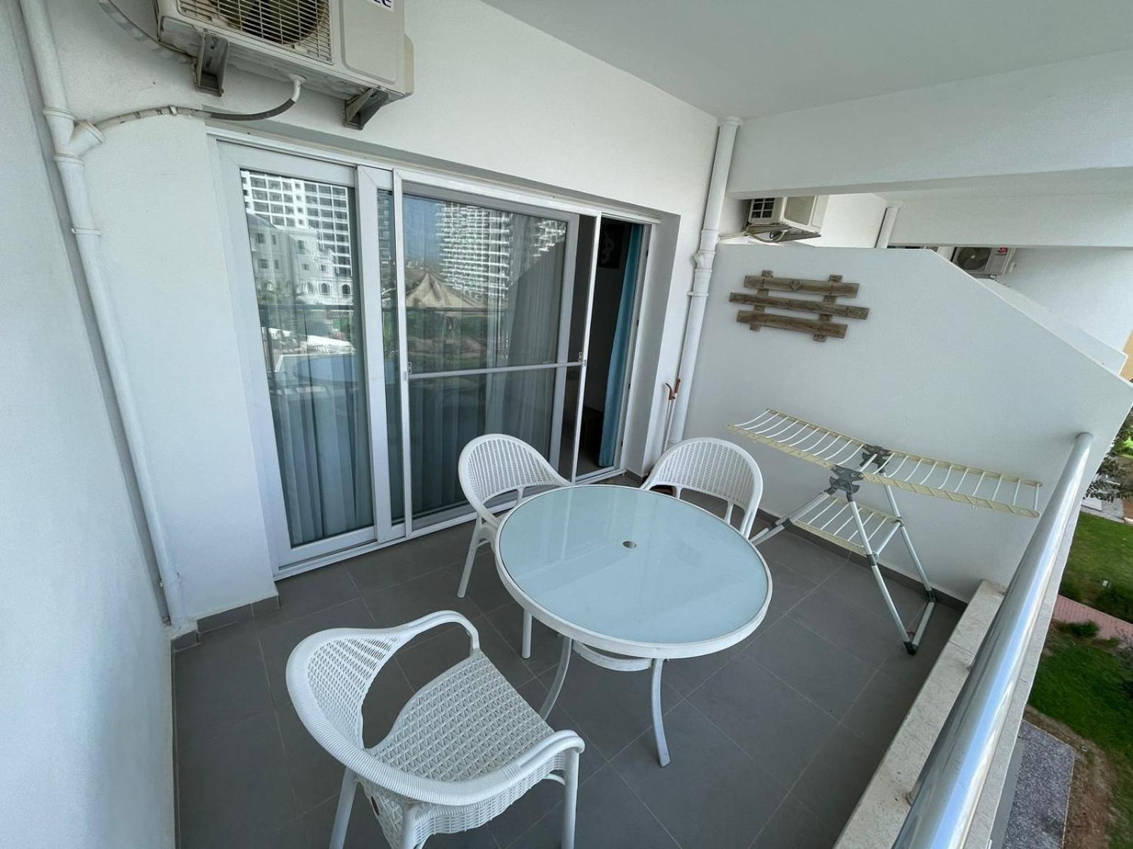 Blue Apartment In 5* Ceasar Resort Trikomo المظهر الخارجي الصورة
