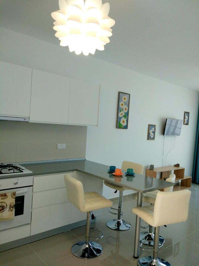 Blue Apartment In 5* Ceasar Resort Trikomo المظهر الخارجي الصورة