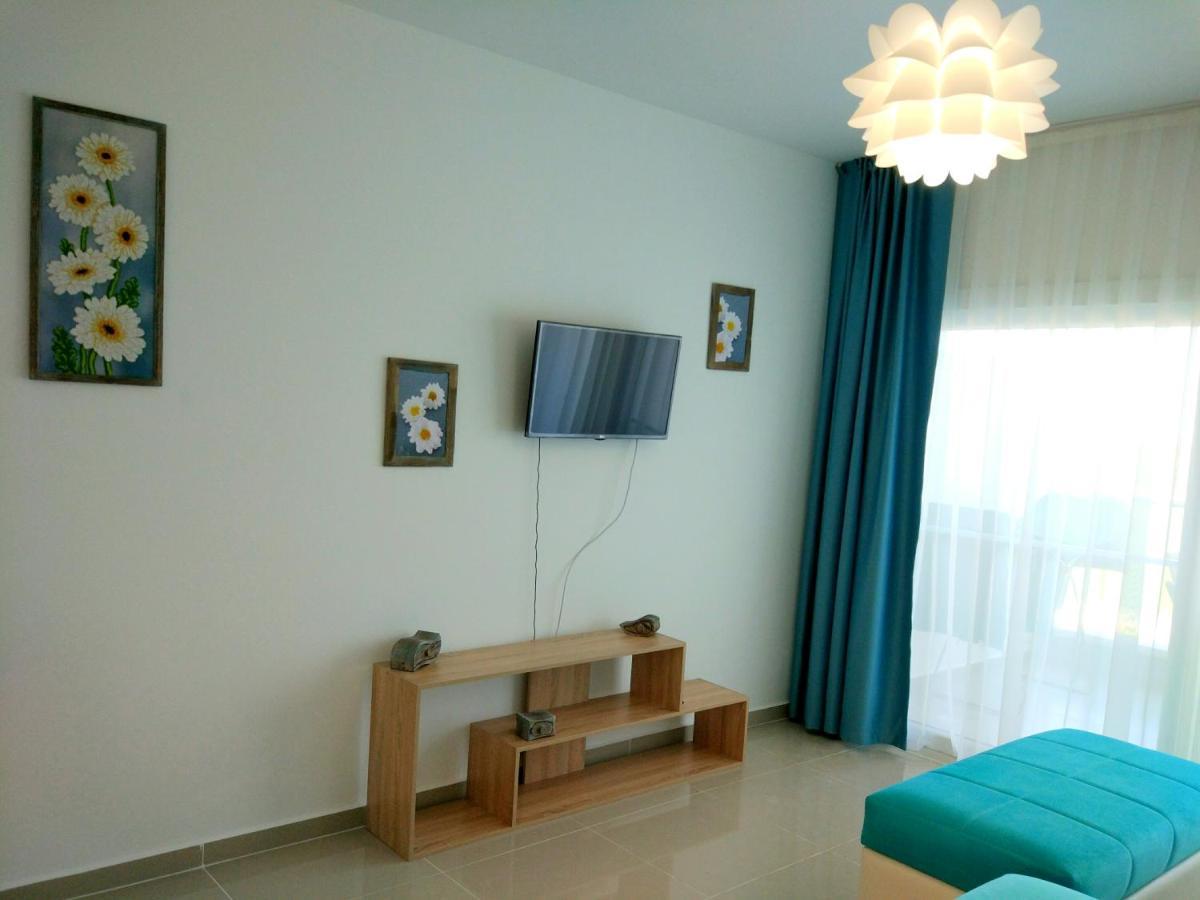 Blue Apartment In 5* Ceasar Resort Trikomo المظهر الخارجي الصورة